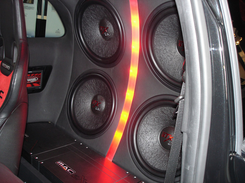 Car audio na pokaz