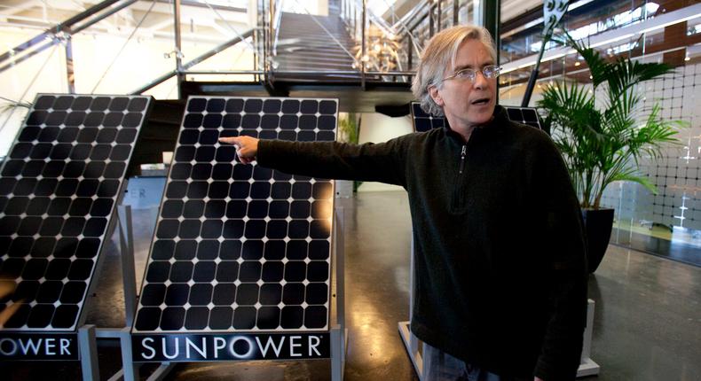 SunPower Corporation founder Tom Dinwoodie at the company's office in Richmond, California in March 2010.REUTERS/Kim White