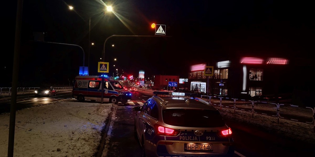 [wypadek] Potrącenie na przejściu dla pieszych w Żorach