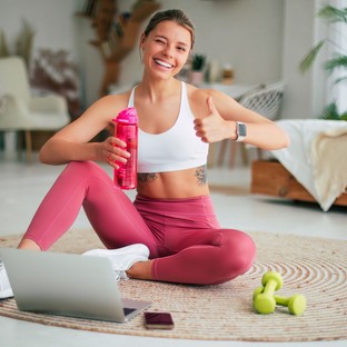 Nincs ideje sportolni? A „fitneszfalatok” lehetnek a megoldás! Napi 2 rövid testmozgás, ami javítja a szív és a tüdő egészségét