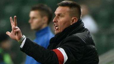 Leszek Ojrzyński wyjaśnił, dlaczego założył biało-czerwoną opaskę na mecz z Legią Warszawa