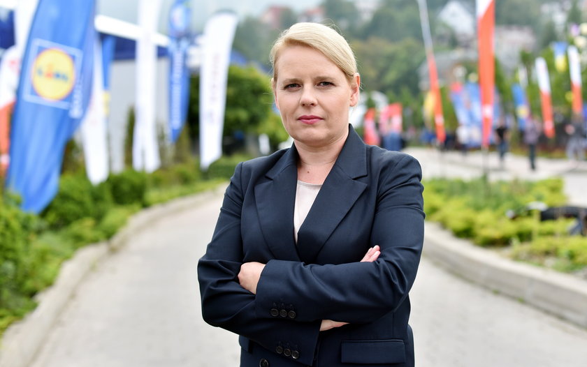 Redaktor Justyna Łukawska, Fakt.