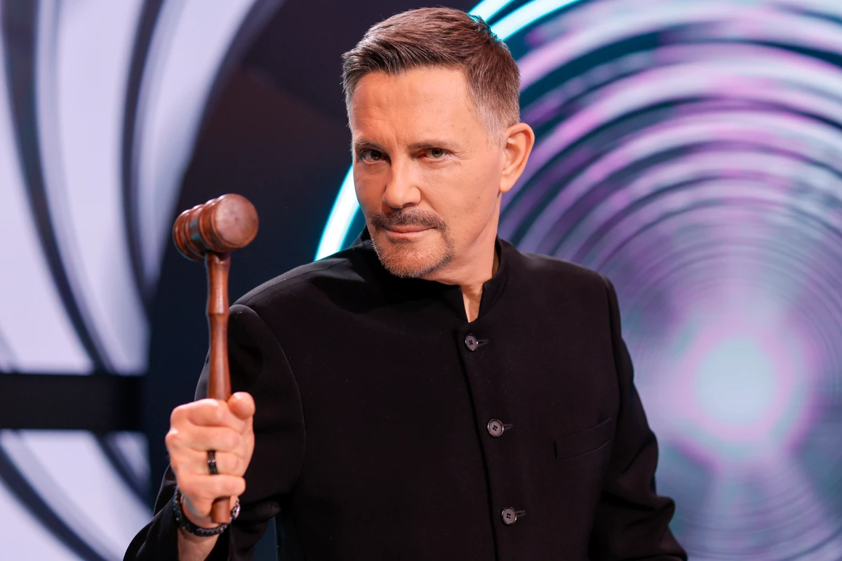 Krzysztof Ibisz zaskoczył wyznaniem. Okazuje się, iż wychowywał go ksiądz