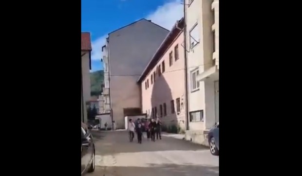 Deca u Hrvatskoj viču "Za dom spremni"