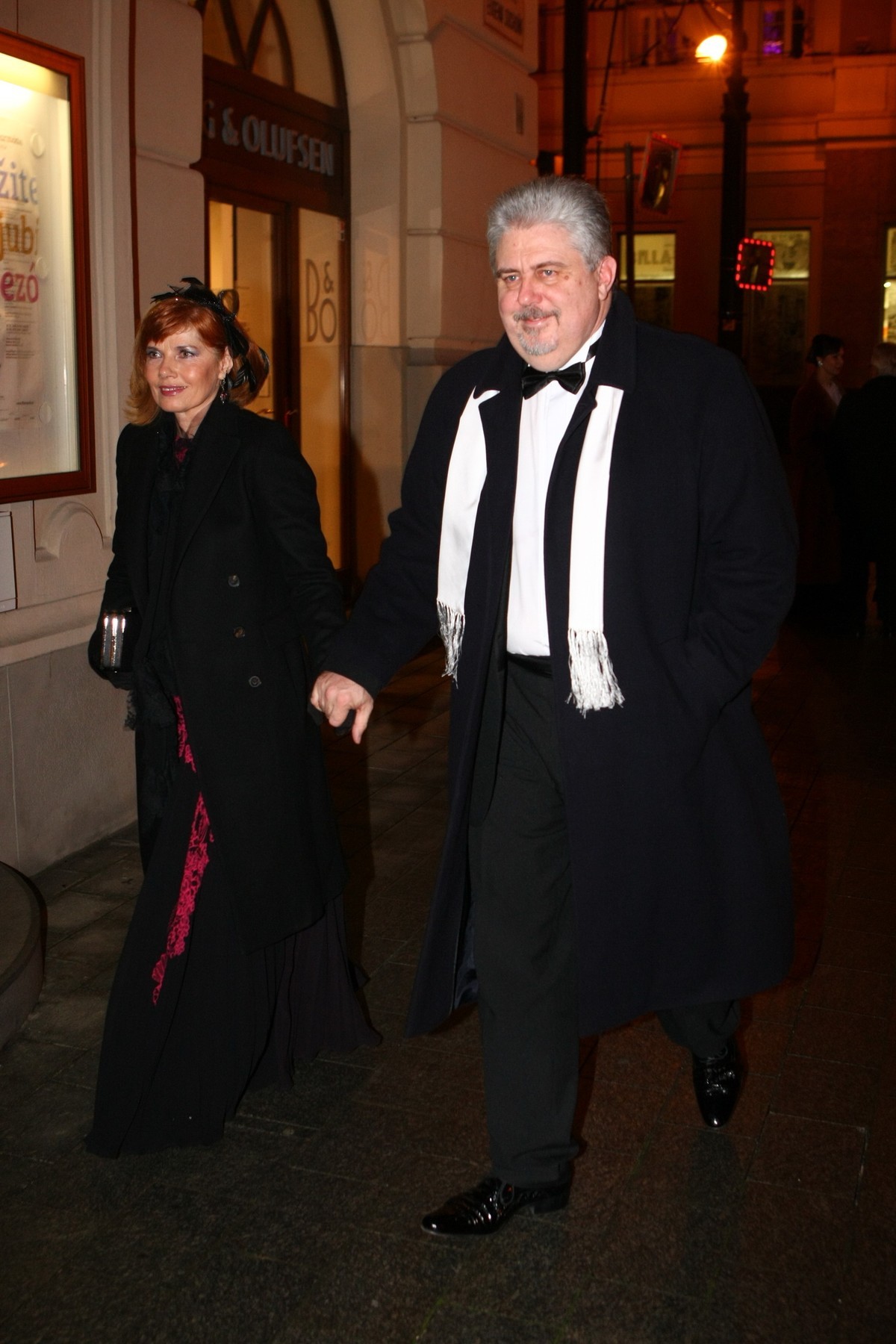 Moderátor a humorista Oliver Andrásy.