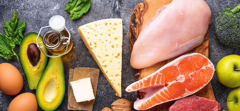 Ta dieta może wspierać mózg i zmniejsza ryzyko Alzheimera. Nowe wyniki badań