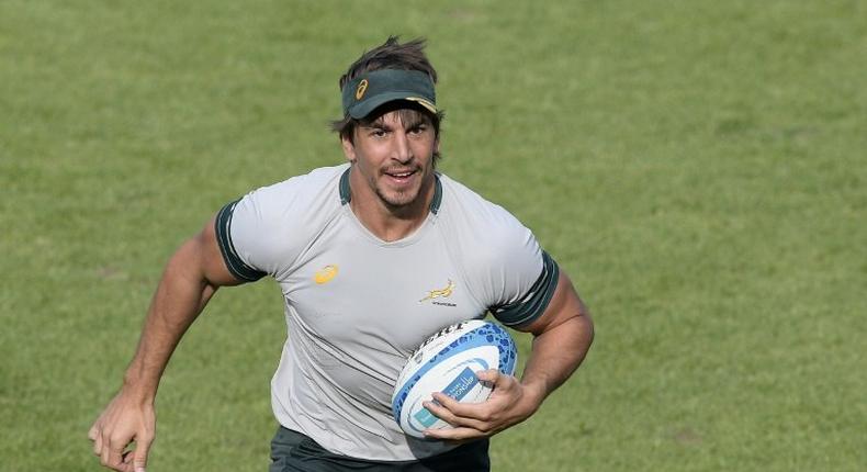 Saracens held talks with Eben Etzebeth over the possibility of signing him on a short-term basis, but the Premiership club said they would not be signing the Stormers star after all