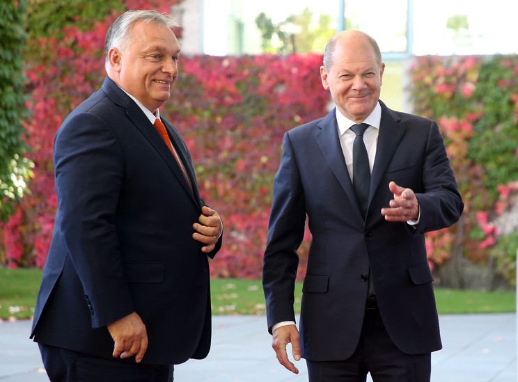 Orbán Viktor és Olaf Scholz / Fotó: Northfoto