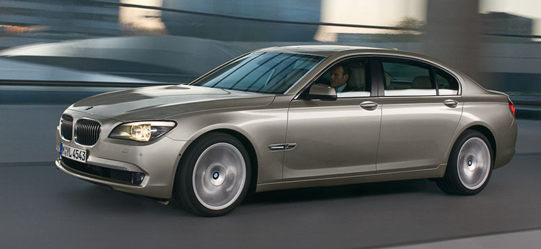 Nowe silniki dla BMW 7 w 2009 roku: 730i, 735d, 750Xi oraz 760i