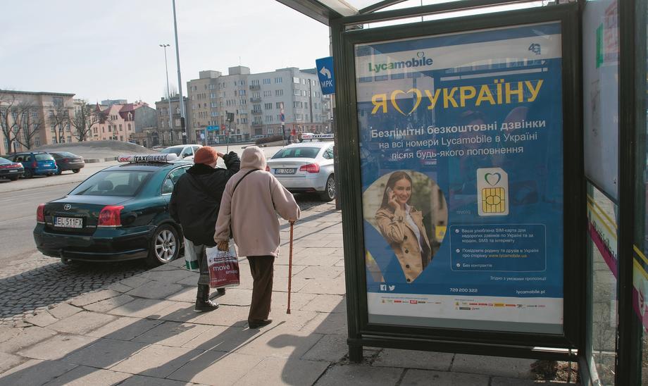 Przybywa też reklam, które są kierowane do Ukraińców.