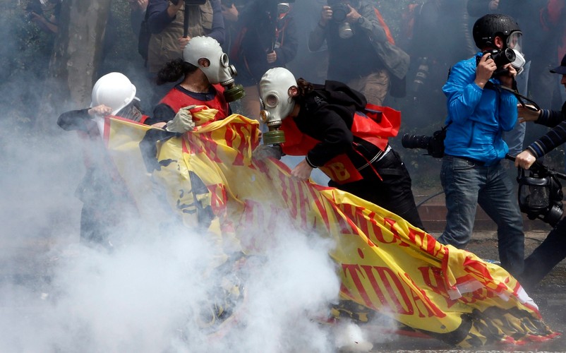 Zamieszki 1 maja w Stambule w Turcji