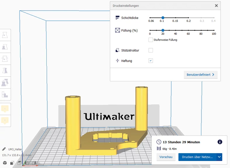 Oprogramowanie Ultimaker Cura prowadzi użytkownika przez proces wydruku 3D. Tryb profesjonalny pozwala na optymalizację procesu wydruku w najdrobniejszych szczegółach, dla rozpoczynających przygodę jest też tryb dla początkujących