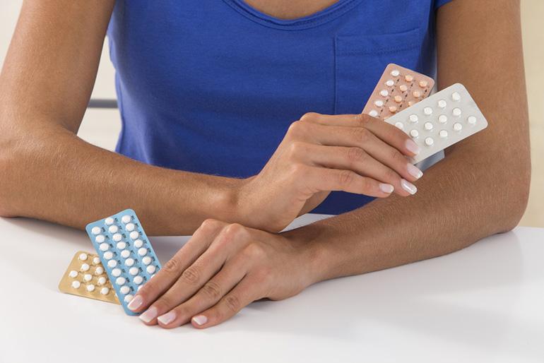 Összezavarhatja a menstruációt a fogamzásgátló tabletta | EgészségKalauz