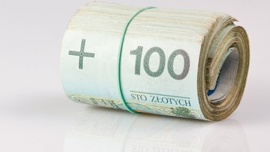 Kowalczyk: nawet kilkanaście mld zł dzięki uszczelnieniu VAT w 2016 r.