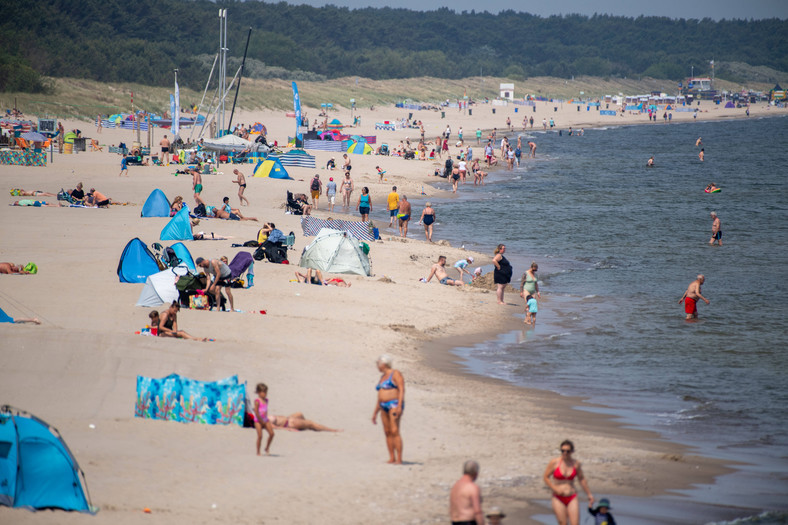 Słoneczna pogoda nad Bałtykiem.