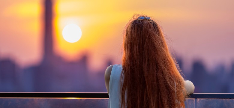 Horoskop na poniedziałek 30 czerwca 2025 - Nowy tydzień z odwagą i mądrością - staw czoła wyzwaniom z jasnym umysłem