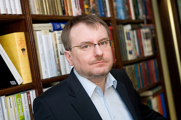 Prof. Bogumił Szmulik, kierownik Katedry Prawa Konstytucyjnego i Współczesnych Systemów Politycznych na Wydziale Prawa i Administracji UKSW