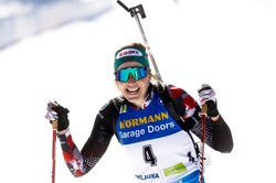 Hauser po raz pierwszy w karierze mistrzynią świata. 22. miejsce Hojnisz-Staręgi