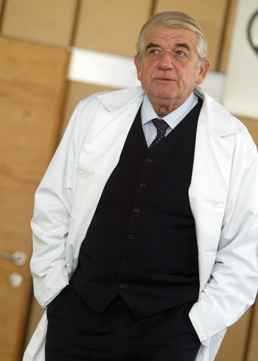 Pomnik prof. Zbigniewa Religi (†71l.) 