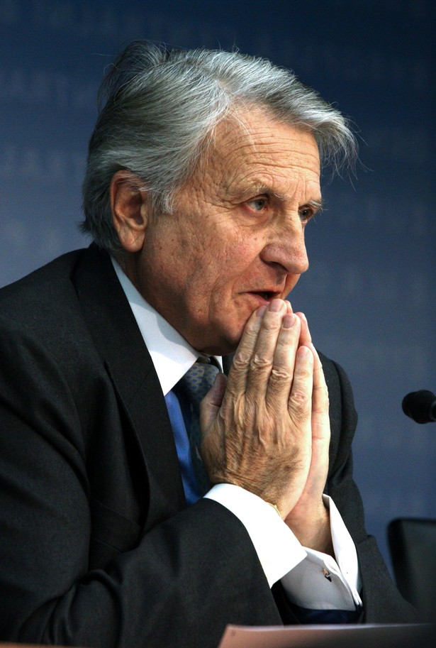 Jean-Claude Trichet na spotkaniu w Sao Paulo wezwal banki centralne do "wyjątkowej czujności". Fot. Bloomberg