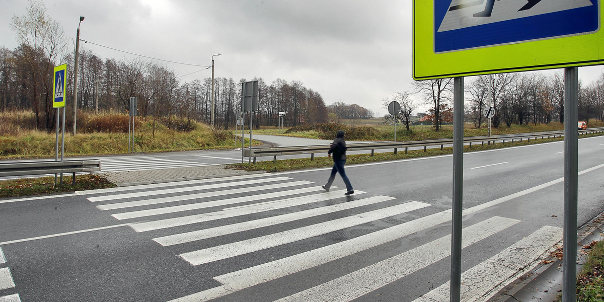 13-latka potrącona na przejściu dla pieszych w Radomiu