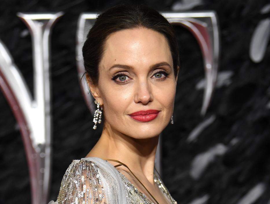 Angelina Jolie lánya, a 11 éves Vivienne szuperül érezte magát /Fotó: Northfoto