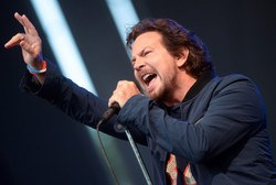 Eddie Vedder i Pharrell Williams trafili do Akademii Filmowej