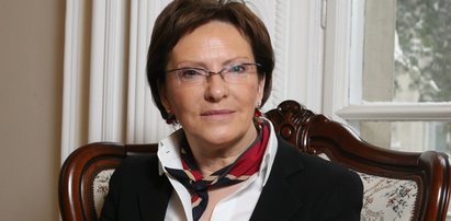 Ewa Kopacz i koledzy wylatali embrearem 761 tysięcy