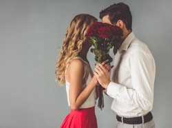 Ile kosztuje randka w walentynki? Jest o 23 zł droższa niż rok temu [RAPORT]