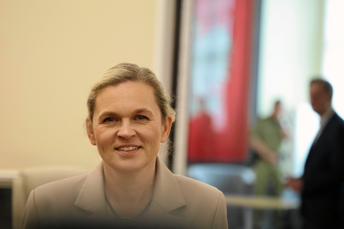 Barbara Nowacka