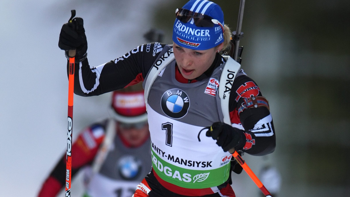 Reprezentacja Niemiec zdobyła złoty medal w biegu sztafetowym na dystansie 4x6 km podczas biathlonowych MŚ w rosyjskim Chanty Mansijsku.