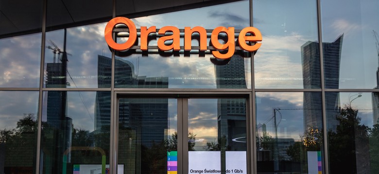 Orange pobierał opłaty za połączenia z infolinią. UOKiK wszczął postępowanie