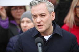 Biedroń: Musimy być przygotowani, że kampania prezydencka może zostać przełożona