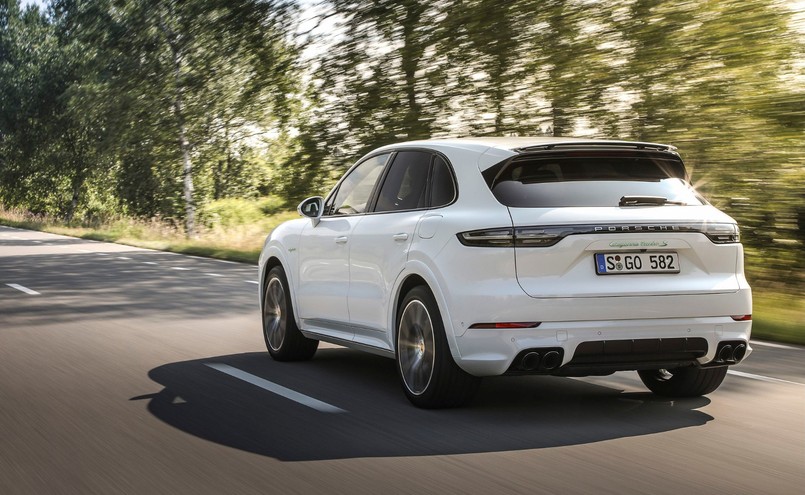 Porsche Cayenne Turbo S E-Hybrid Coupe