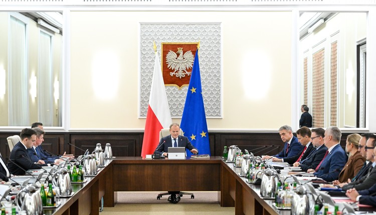 Premier Tusk po nowym sondażu: Nadzieja daje siłę