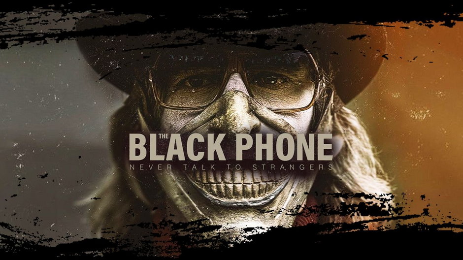 Czarny telefon