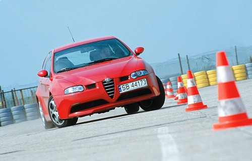 Alfa Romeo 147 GTA - Grzeszna "włoszka"