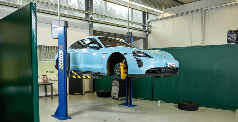 Porsche Taycan 4s: test długodystansowy 100 tys. km