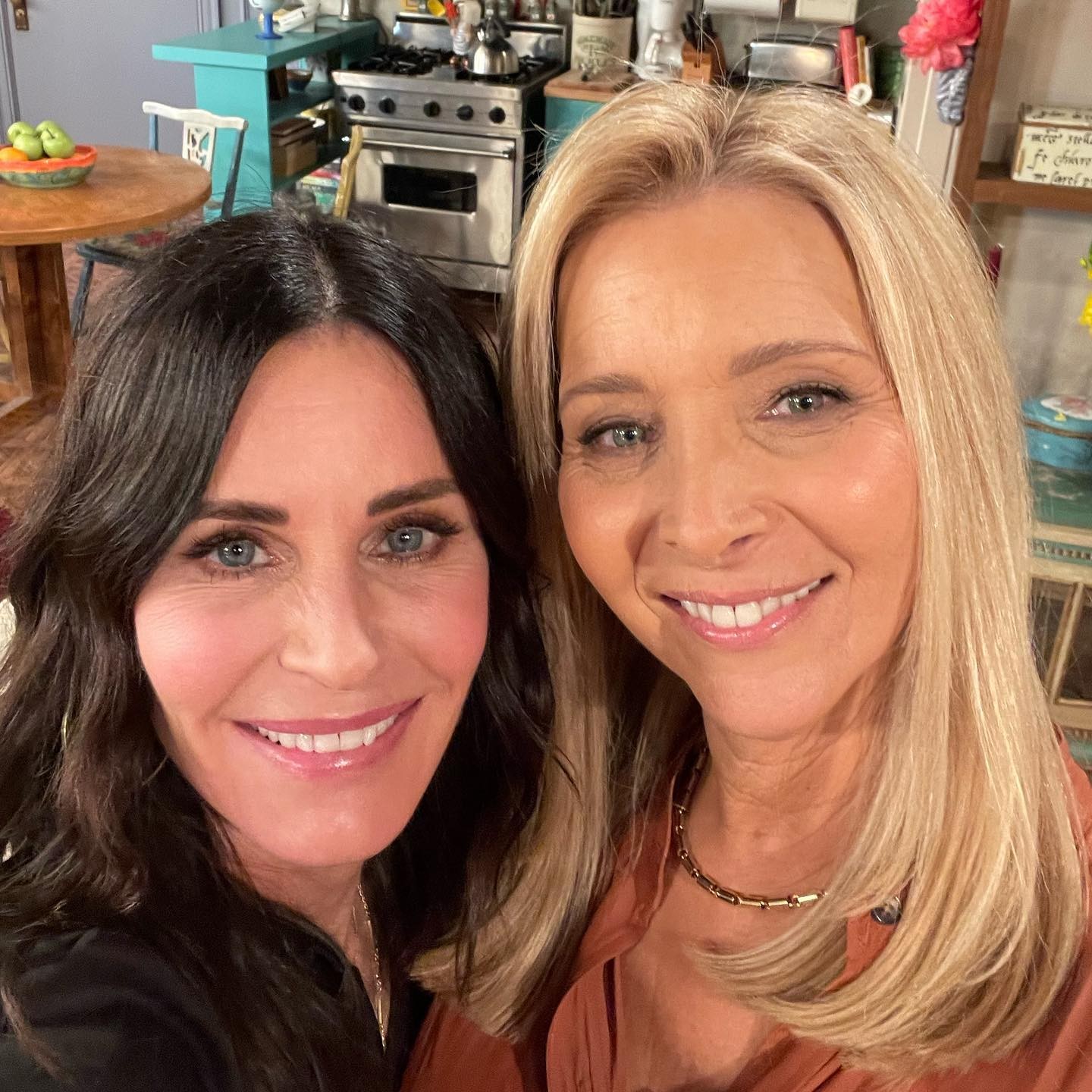 Herečky Courteney Cox a Lisa Kudrow.
