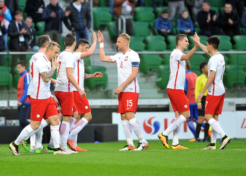 Reprezentacja Polski poznała hasło, które pojawi się na jej autokarze