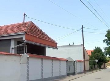 STIGLE TUŽBE U DOM KULIĆEVIH! Ivan i sestra Teodora TRAŽE MILIONSKU "NAKNADU ŠTETE", Marija BESNA: "VIŠE NEĆE PREĆI PRAG NAŠE KUĆE"