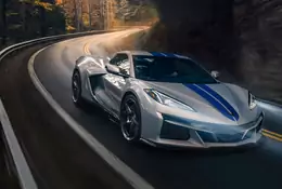 Chevrolet Corvette z napędem hybrydowym. E-Ray rozpędza się do 60 mil/h w 2,5 s