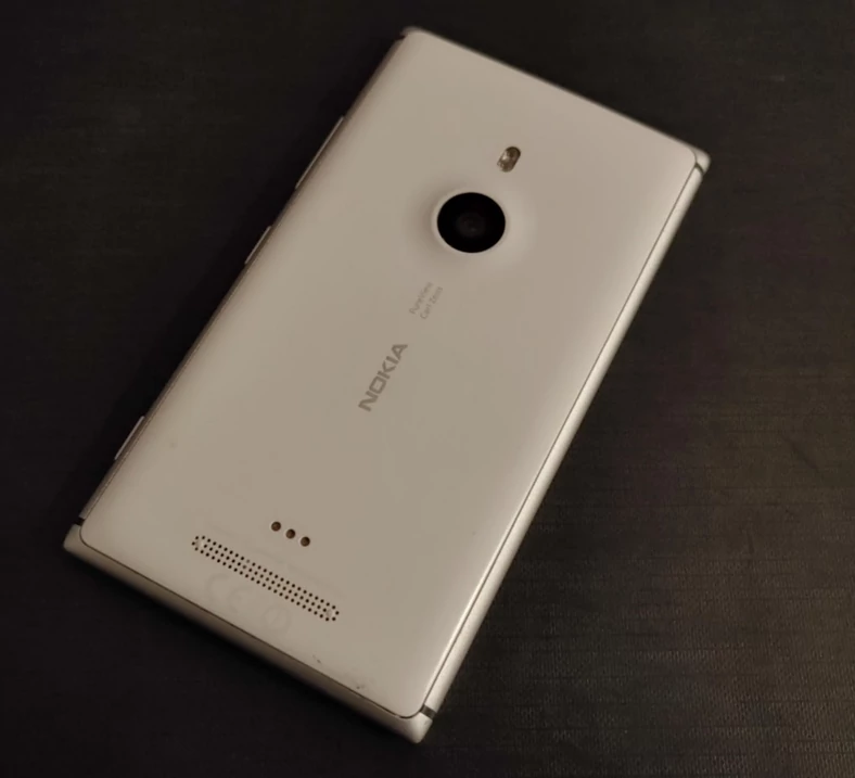 Nokia Lumia 925