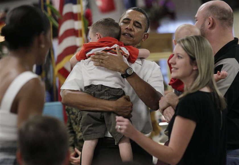 Na spotkaniu chłopiec pokazał Obamie język
