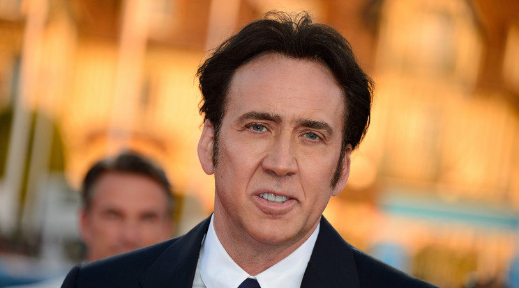 Új, extravagáns hajszínt villantott Nicolas Cage /Fotó: Northfoto