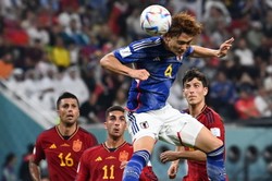 "Niebiescy samurajowie" górą! Japonia ograła Hiszpanię i awansowała [WIDEO]