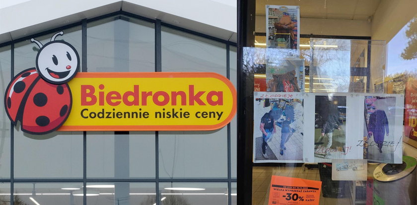 "Galeria wstydu" w Biedronce w Pobierowie. Tak walczą z plagą