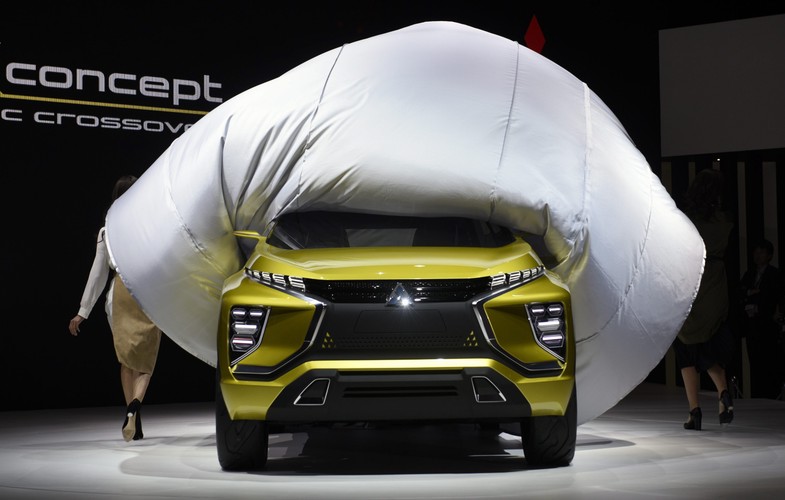 Mitsubishi eX Concept