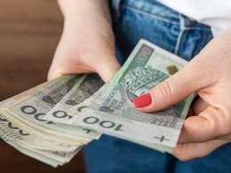 Nowe prawo w 2025 roku. Tak wpłynie na portfele milionów Polaków