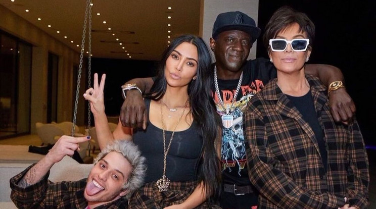 Kim Kardashian új szerelme Pete Davidson (balra) Instagram